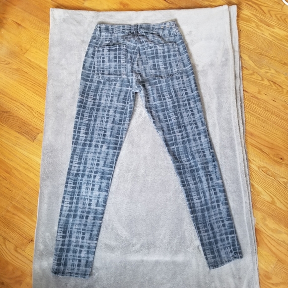Cabi 3049 Blue Grid Curvy Skinny Mid Rise Jeans Sz 8  Womens Pants Gray - Picture 12 of 12